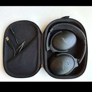 Bose QuietComfort 35 II Headphones (Black)